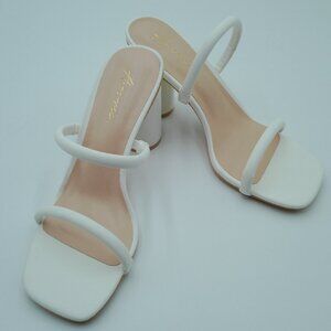 Arromic White Chunky Block High Heel‎ Sandals Faux Leather Size 9